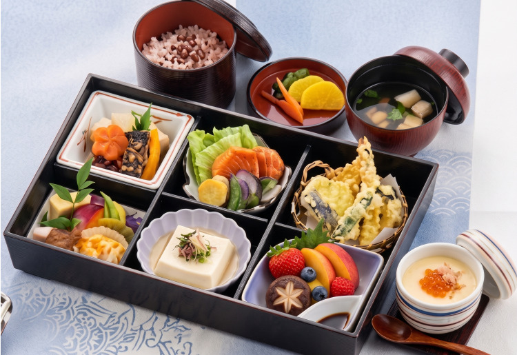 松花堂弁当　牡丹