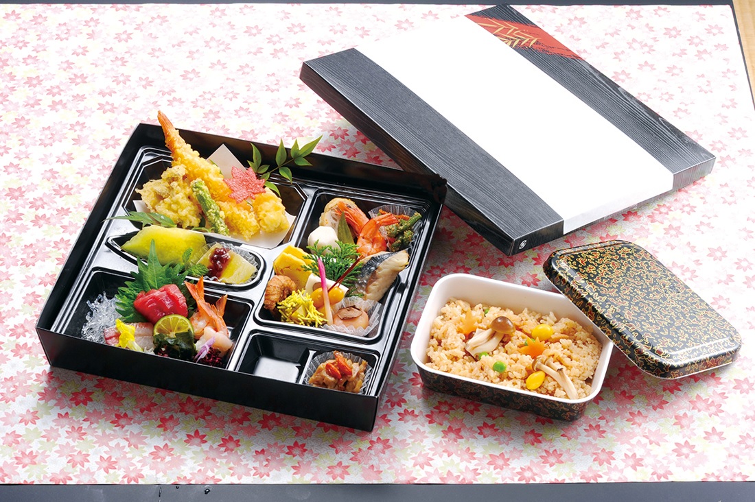 仕出し弁当(お持ち帰り箱御膳会席)